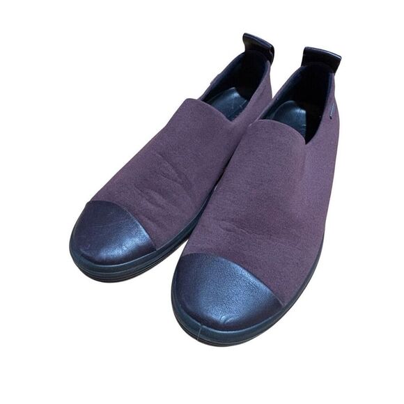ECCO Women's Soft 7 Gore-tex Slip on Burgundy Women’s Slip On Sneaker size 9 - Picture 9 of 9